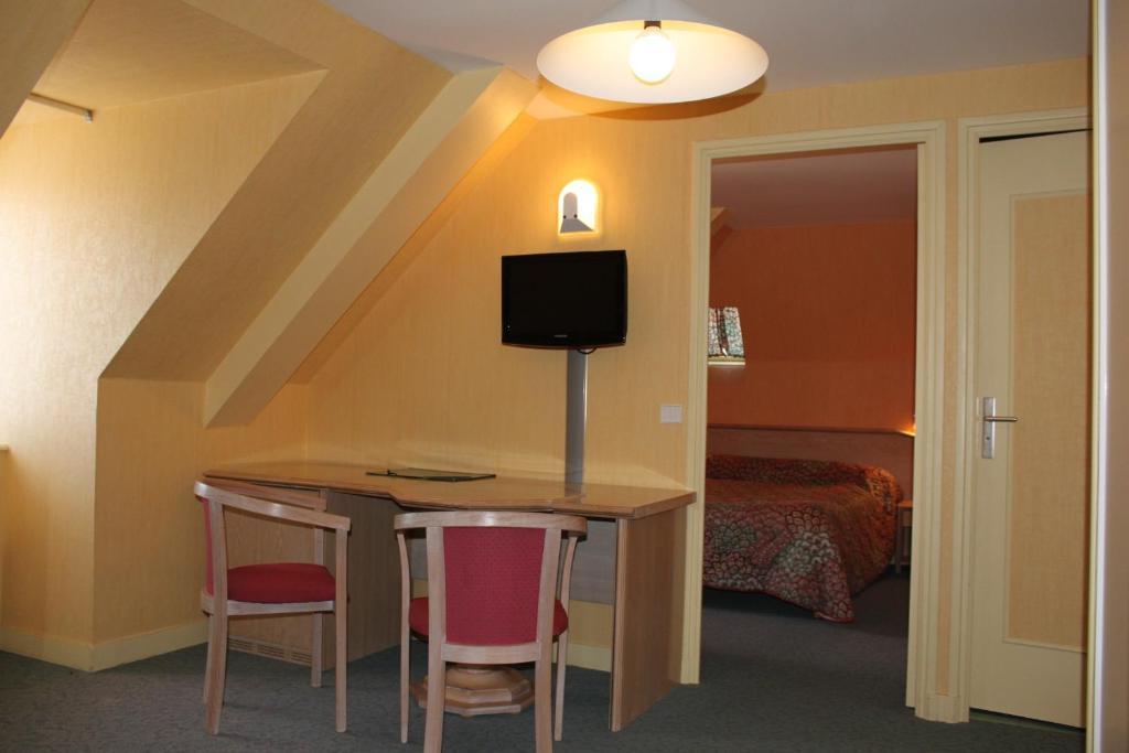 Hotel Des Bains Lancieux Zimmer foto